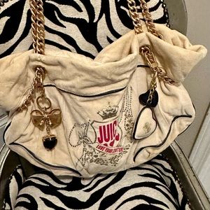 Stunning bling ivory velour juicy couture bag with huge bling bow keychain